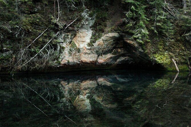Cesis: Medieval Heritage and Natural Treasures - Cīrulīši Nature Trail by the Gauja River: Easy Hike, Big Visual Payoff