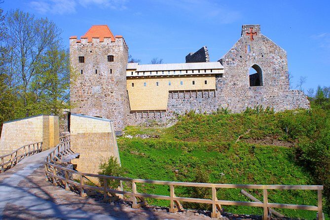 From Riga: Sigulda & Turaida Legends Group Tour - Turaida Museum Reserve: the Stone Castle, courtyards, and a church from 1750