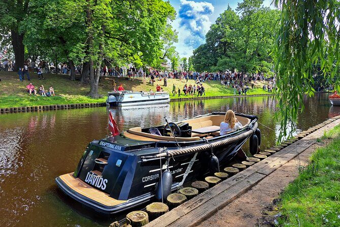 Private Boat Tour experience in Riga (City Canal and Daugava) - Quick hits before you go