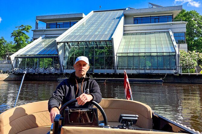 Private Boat Tour experience in Riga (City Canal and Daugava) - Entering Riga by boat from Andrejosta