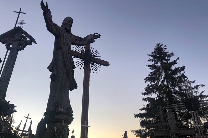 Private transfer Riga - Hill of Crosses - Riga - Your Time at the Hill of Crosses: Free, Flexible, and Unhurried
