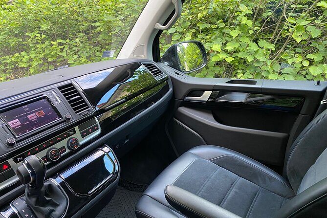 Riga Airport Private Transfer - private group 1 to 8 pax - Private Group 1 to 8 Pax: Flexible and Less Chaotic Than Shared Rides