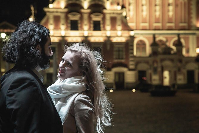 Riga at Night Photoshoot Tour - Timing and weather: the real “make or break” factors
