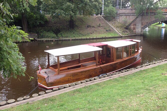 Riga: Evening or Sunset Boat Tour with Drink and Audio Guide - Key things I’d watch for before you go