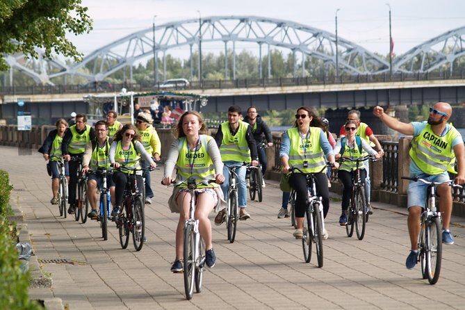 Riga Highlights Bike Tour - Bike Comfort, Safety Gear, and the Reality of Riding in Riga