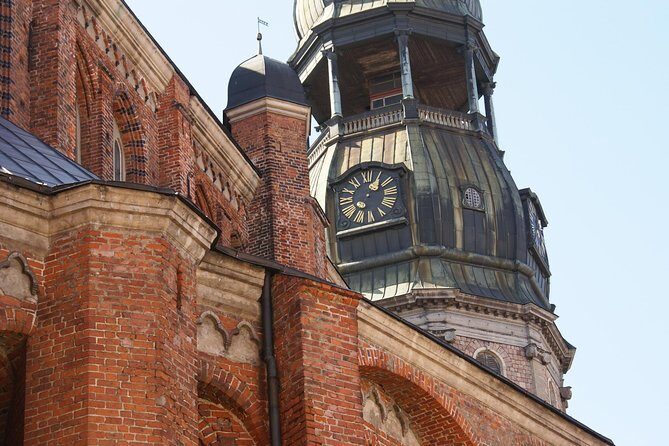 Riga Old Town Walking Tour in a Small Group - Local guide recommendations: where to eat, drink, and shop