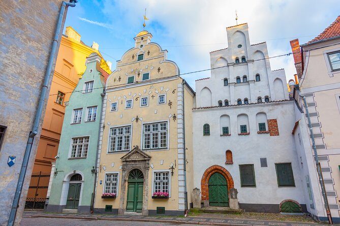 Riga Private Walking Tour - House of the Black Heads meeting point: where it starts and why it matters