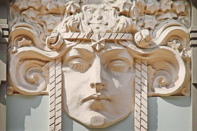 Riga walking guided Sightseeing tour - Central Market in about 30 minutes: efficient and very Riga